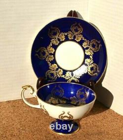 Aynsley England Tea Cup And Saucer, Cobalt Blue/gold Tined, Flowers Pre-owned
