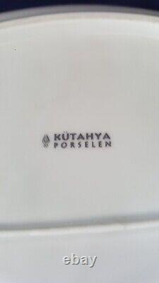 Kutahya Porcelain Cobalt Blue & Gold Gilded Dinnerware Set 16 Pcs