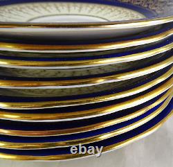 9 Tasses et soucoupes en porcelaine anglaise Aynsley 7601 Cobalt & Heavy Gold