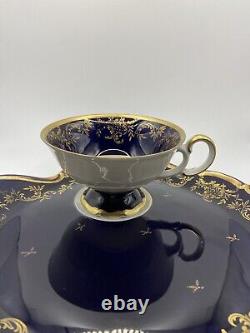 Allemagne de Weimar Tasse à thé rare - une grande assiette bleu cobalt et dorée / Ensemble de deux