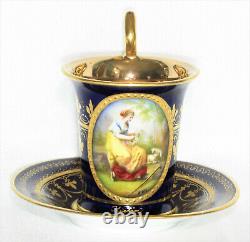 Ancien Royal Vienna Cobalt Cup & Saucer, Signé