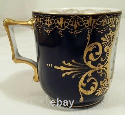 Ancienne Royal Vienna Portrait Demitasse Tea Cup Élégante Cobalt Or