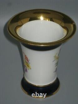 Antique Meissen Porcelaine Peinte À La Main Vase Trompette Dorée Blanc Cobalt Or