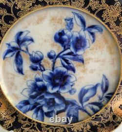 'Assiette antique Doulton Burslem en cobalt flow blue/doré, motif floral, 8,25 pouces. Quelques défauts. À LIRE'
