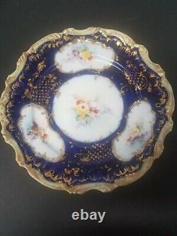 Assiette antique japonaise Nippon peinte à la main, 10 plaques en cobalt bleu et or avec des roses.