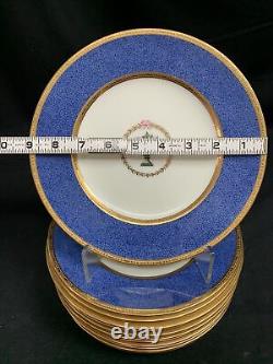 Assiettes de souper en porcelaine de Chine Cauldon Angleterre Est 1774, avec bande bleu cobalt et bordure dorée, 9 assiettes, 12 pièces.