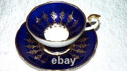 Aynsley Cobalt Blue Gold Gild Pedestal Tea Cup Et Saucer