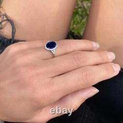 Bague de fiançailles ovale en saphir bleu simulé Halo 2.50 Ct plaqué or blanc 14 carats