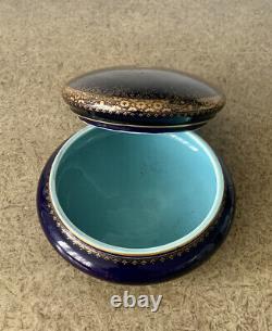 Boîte à bijoux Sarreguemines 1835-1900 en bleu cobalt et or, pot à poudre, 5x3