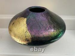 Grand 1996 Robert Eickholt Gold Foi Iridescent Cobalt Blue Glass Volcano Vase