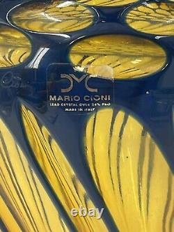 Grand vase MANNEQUIN en verre d'art italien soufflé et taillé à la main de couleur bleu cobalt et or de MARIO CIONI