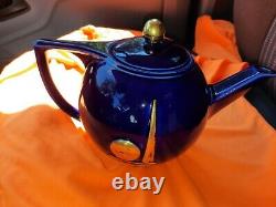 Halls Vintage 1939 World's Fair Cobalt Blue Teapot Gold Trylon And Perisphere