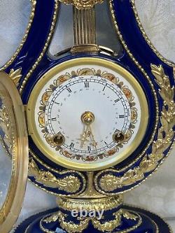 Marie Antoinette Horloge Franklin Monnaie Cobalt Bleu Avec Diamants Faux Courses / Strikes