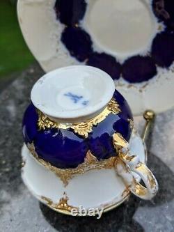 Meissen Porcelaine Cobalt Blue & Gold Prunk Pattern Demitasse Cup & Soucoupe Set