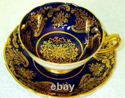 Paragon Exquisite Cobalt Blue Rich Gold Fine Bone China Cup & Soucoupe