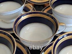 Rosenthal Allemagne Eminence Cobalt Blue And Gold Cup And Saucers Ensemble De 5