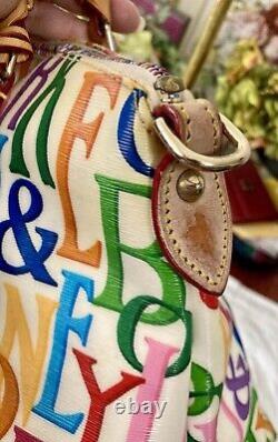 Sac cartable en cuir GRAFICA Graffiti avec monogramme rétro Dooney Bourke Rainbow