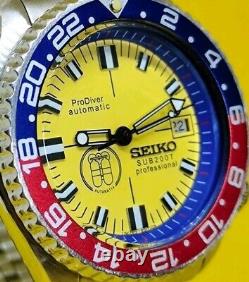 Seiko Plongeur d'occasion 7002-7001 Auto Cadran jaune Lunette Pepsi Bracelet de plongée bleu marine