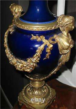 Sevres Porcelaine & Doré Vase Bronze Epoque Urn Correspondance Paire 1860