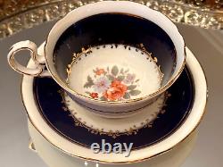 Superbe tasse et soucoupe fleurie en porcelaine d'os d'Angleterre AYNSLEY Cobalt Blue & Gold