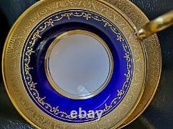 Tasse à thé et soucoupe en porcelaine Aynsley Georgian Cobalt Gold Encrusted, ensemble de 4 mélangé, rare et difficile à trouver (HTF)