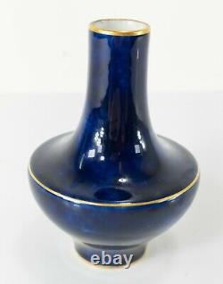 Vase D'armoire Cobalt Bleu Foncé Et Doré De Sevres Français Antique Signé En 1898