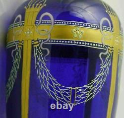 Vase En Verre Bleu Cobalt Moser Avec Bijoux Émaillés Exceptionnels Et Superposition Dorée 13