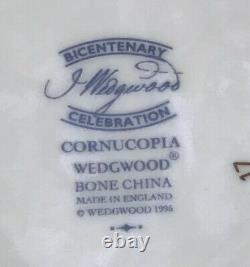 Wedgwood Cornucopia Chine Dinerware Service Pour 4 Cobalt Blue Tan Gold Angleterre